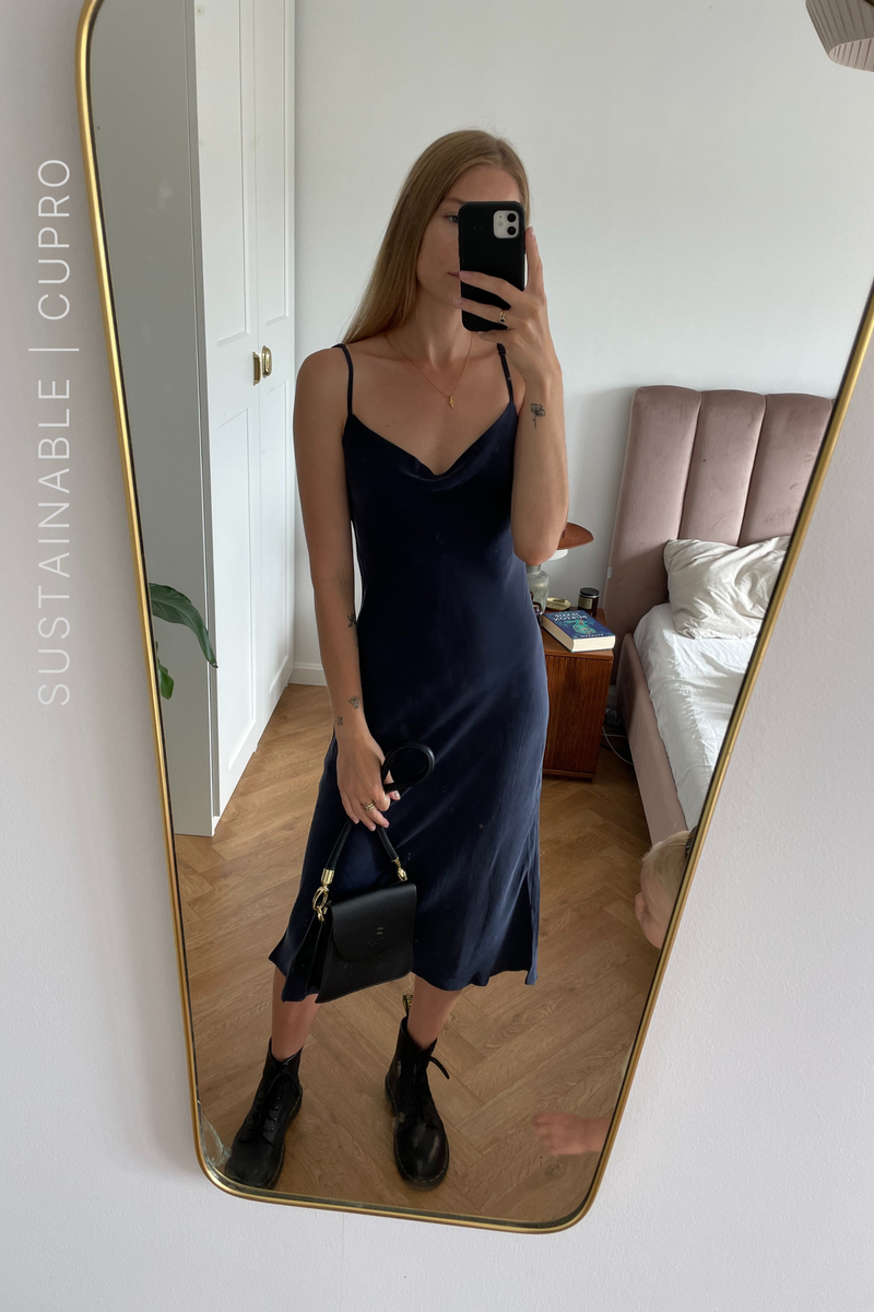 SUKIENKA GRACE GRANAT