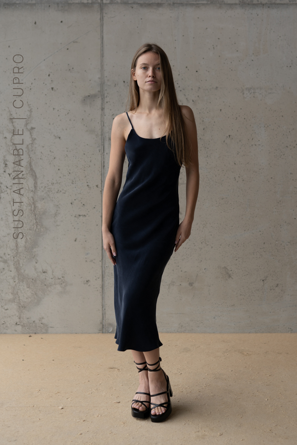 SUKIENKA SLIP DRESS SHIGA GRANAT - CUPRO